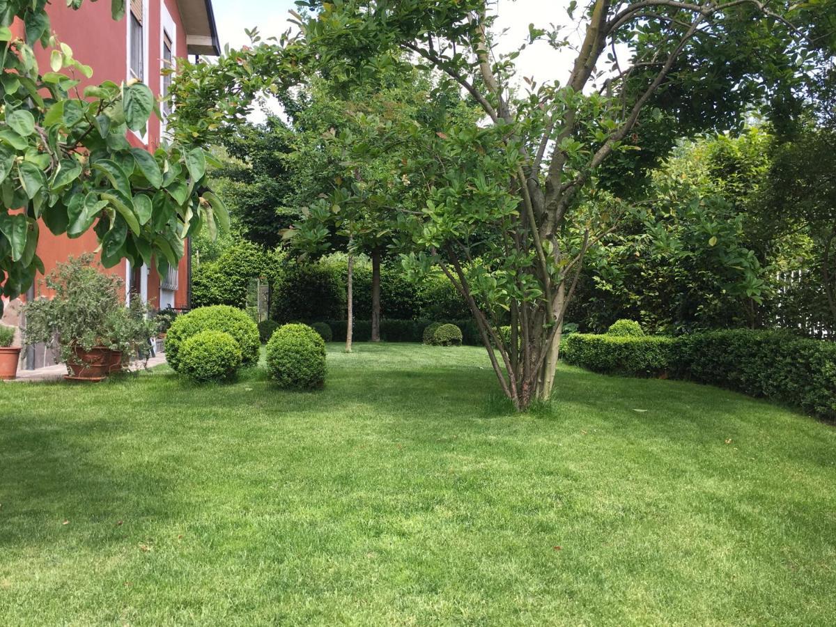 House&Garden Apartment San Donato Milanese Luaran gambar
